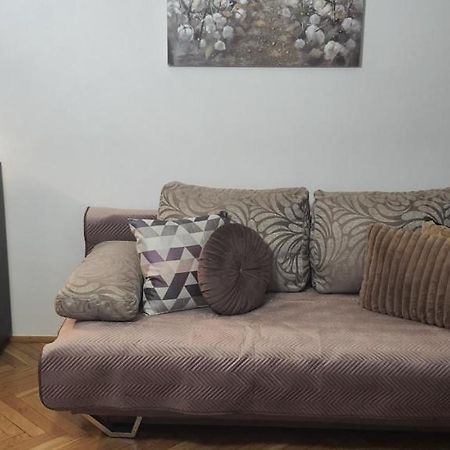 Apartament Trini Клодзко Екстериор снимка