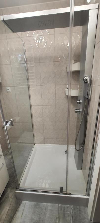 Apartament Trini Клодзко Екстериор снимка