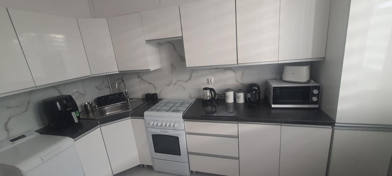 Apartament Trini Клодзко Екстериор снимка