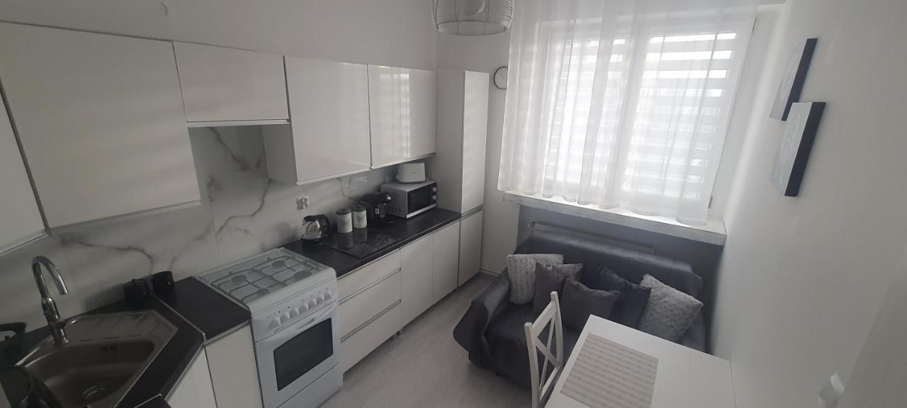 Apartament Trini Клодзко Екстериор снимка