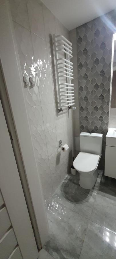 Apartament Trini Клодзко Екстериор снимка